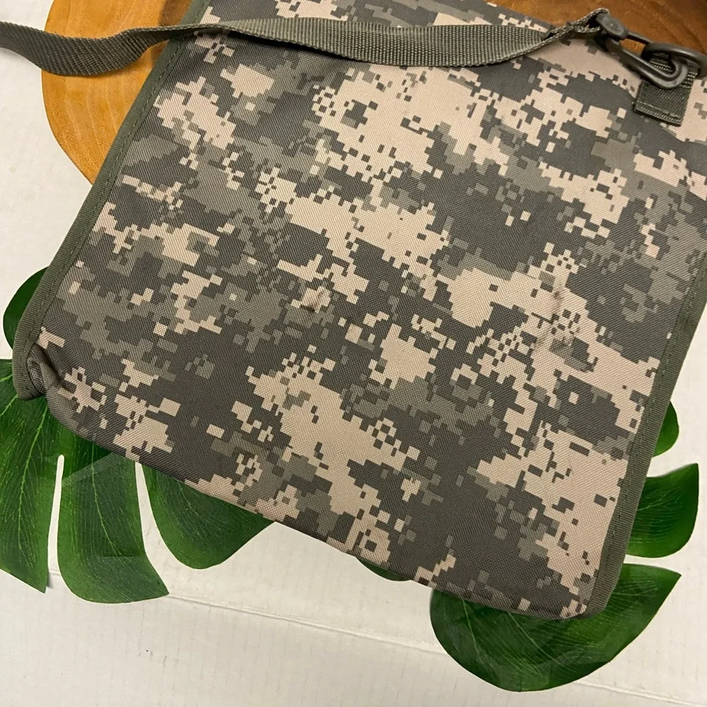 Unisex Army Desert Storm Pixel Print Messenger Bag